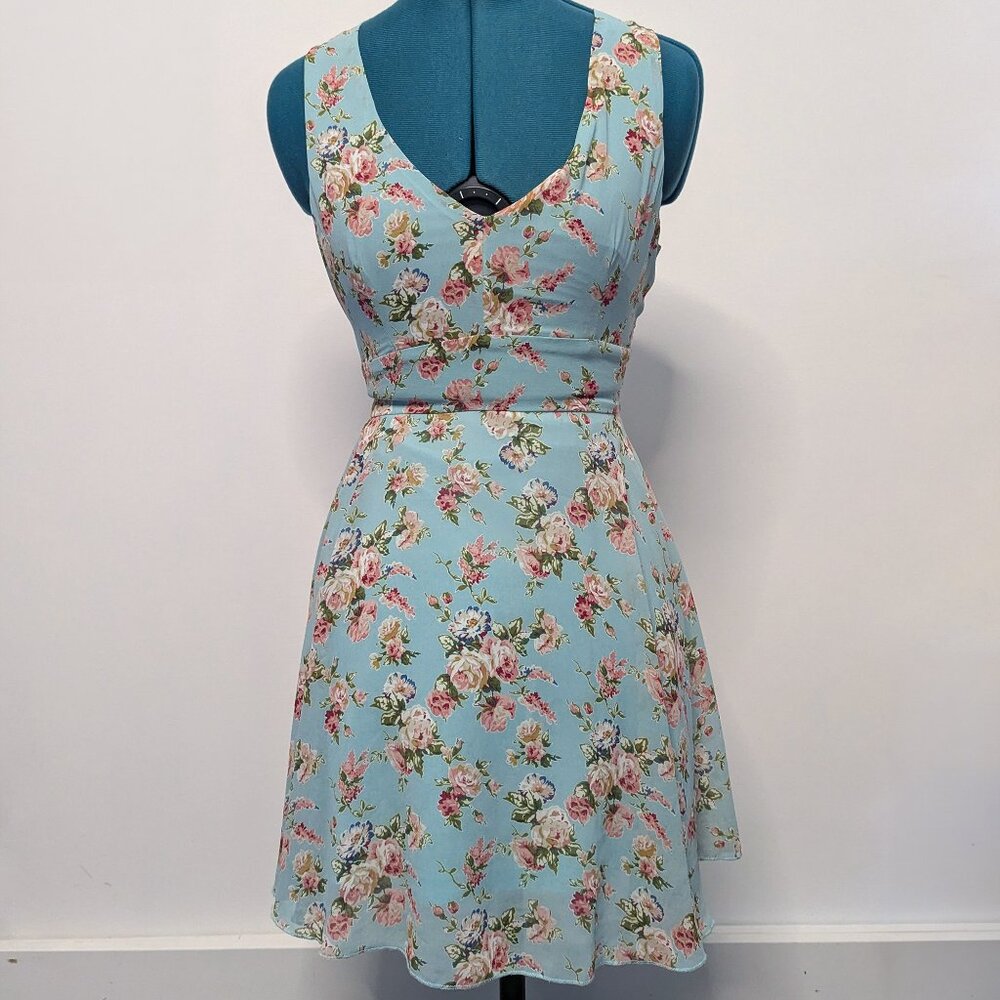 Cotton Candy cross back floral dress, mint size S